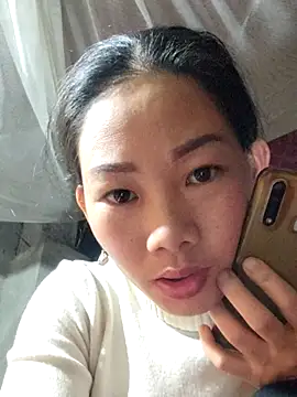 gio-thu online show from January 18, 2026, 4:32 pm