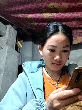 gio-thu online show from March 5, 2026, 2:08 am