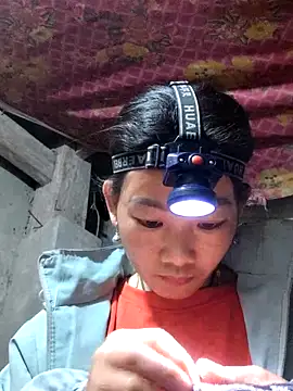 gio-thu online show from March 4, 2026, 12:13 pm