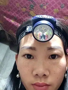 gio-thu online show from February 10, 2026, 7:02 pm