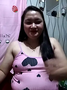 sweetannie13 online show from February 25, 2026, 7:14 pm