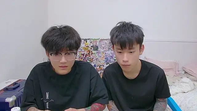KK-cuteboy online show from May 29, 2026, 12:55 pm