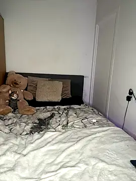 spicycharxx online show from October 22, 2025, 10:52 pm