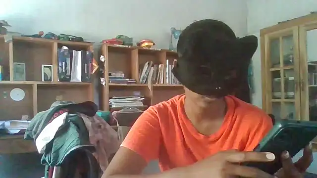 Snapshot of Nora-2003 chatting on March 31, 2026, 7:21 am Nora-2003 online show from March 31, 2026, 7:21 am