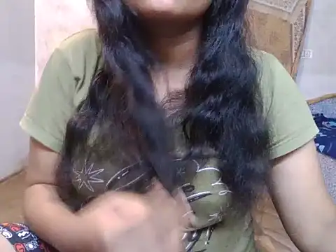 Snapshot of manju_02 chatting on October 14, 2025, 10:38 am manju 02 online show from October 14, 2025, 10:38 am