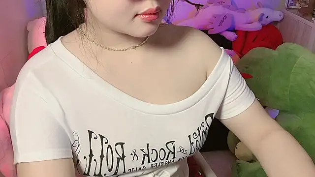 Snapshot of BeChinh_Lee chatting on March 10, 2026, 2:32 pm BeChinh Lee online show from March 10, 2026, 2:32 pm