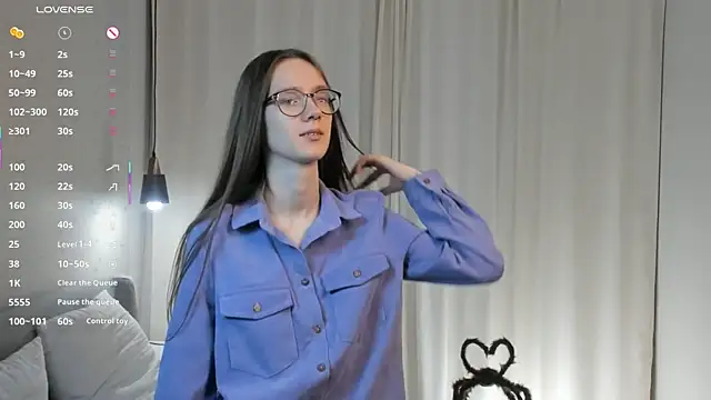 AiFusch online show from November 26, 2025, 8:36 am