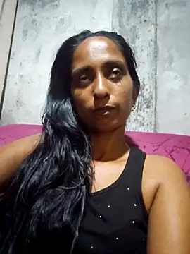 dreamerrrrr1 online show from November 30, 2025, 4:02 am