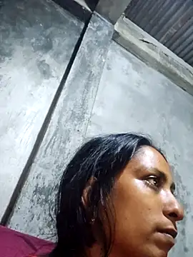 dreamerrrrr1 online show from January 7, 2026, 7:57 am