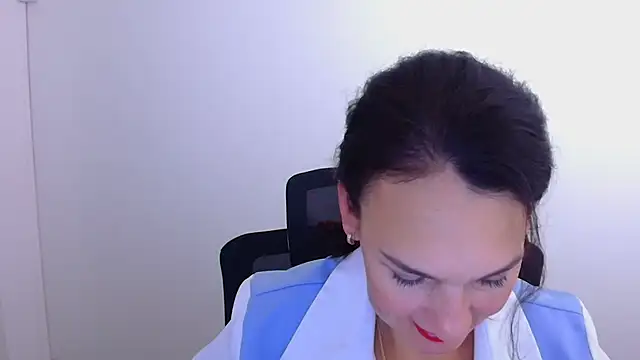 Rosie Rosee online show from November 30, 2025, 12:17 pm