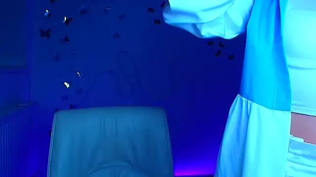 Rosie Rosee online show from April 5, 2026, 2:24 pm