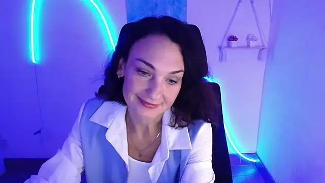 Rosie Rosee online show from October 18, 2025, 11:34 am