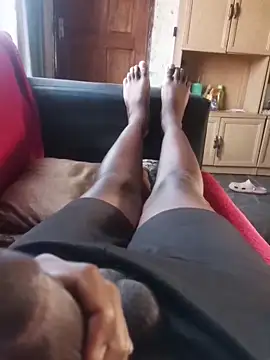 Thaps deDick online show from October 16, 2025, 4:43 am