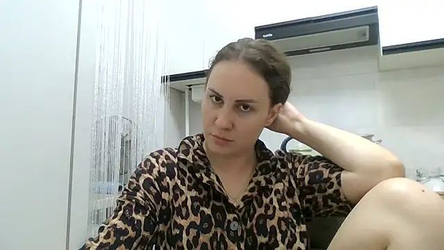 MeadowEyes online show from July 9, 2026, 6:29 pm
