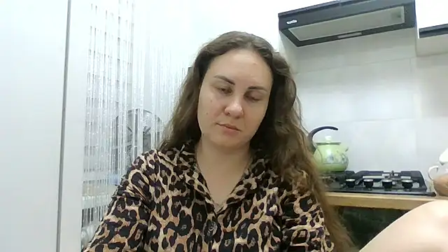 MeadowEyes online show from July 8, 2026, 8:09 pm