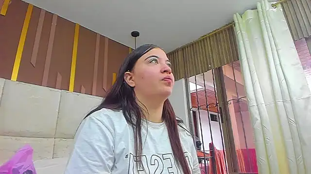 AmbarGills online show from February 8, 2026, 1:42 pm