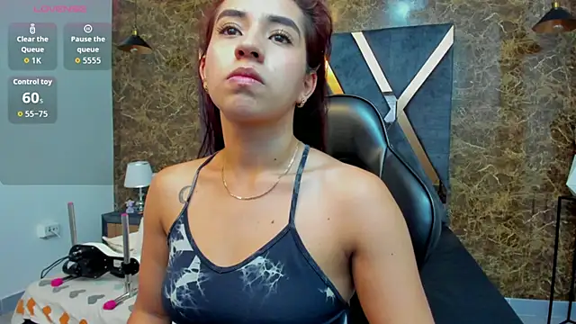 Snapshot of Vittoria_Conti_ chatting on February 10, 2026, 5:23 pm Vittoria Conti online show from February 10, 2026, 5:23 pm