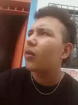 camilo44467 online show from October 19, 2025, 5:16 pm