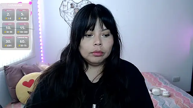 EllieMoonX online show from July 16, 2026, 10:18 pm