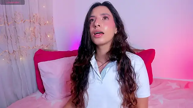Meganthomson online show from August 1, 2026, 1:47 am