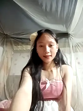 minachao- online show from October 9, 2025, 8:26 am