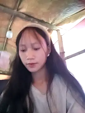 minachao- online show from October 27, 2025, 7:42 am