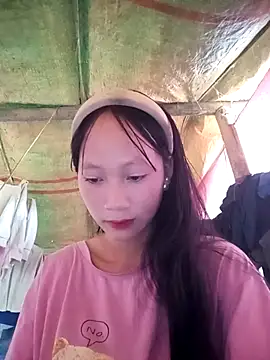 minachao- online show from November 8, 2025, 2:37 am