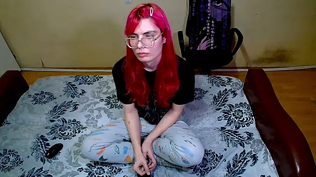 Lizochka1337 online show from November 12, 2025, 8:12 pm