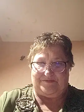 Katherine735 online show from April 30, 2026, 8:16 pm