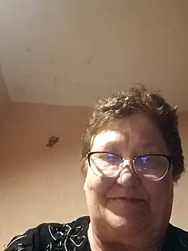 Katherine735 online show from May 8, 2026, 9:29 pm