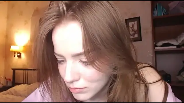 Olivia Mensy online show from October 18, 2025, 10:01 pm