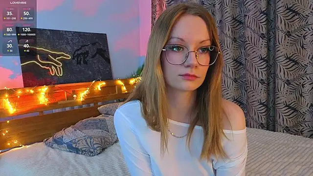 Snapshot of Edlin_gail chatting on November 12, 2025, 2:26 am Edlin gail online show from November 12, 2025, 2:26 am