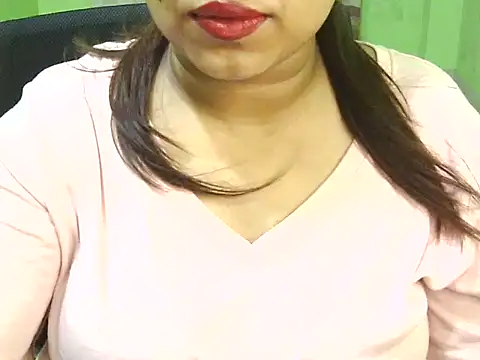 Kiara pari online show from October 19, 2025, 10:01 pm