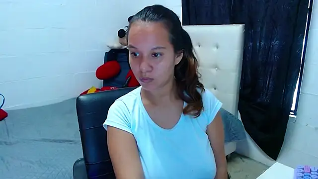 Snapshot of Pregnant_hot2 chatting on October 31, 2025, 11:51 am Pregnant hot2 online show from October 31, 2025, 11:51 am