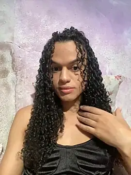 Snapshot of Scarlett_Vyxen25 chatting on November 14, 2025, 5:49 pm Scarlett Vyxen25 online show from November 14, 2025, 5:49 pm