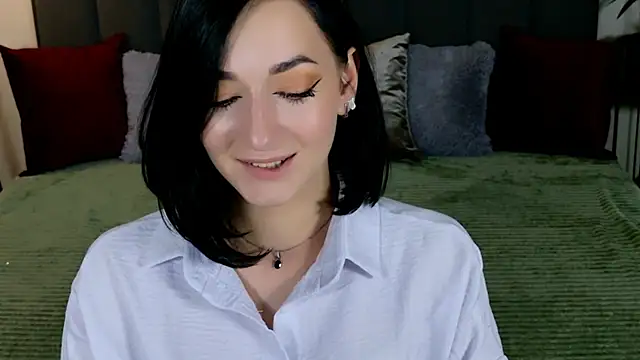BaileeLynn online show from July 21, 2026, 1:12 pm
