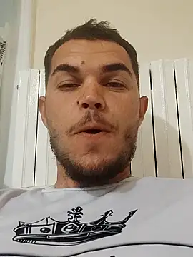 Alexszader36 online show from October 28, 2025, 9:03 pm