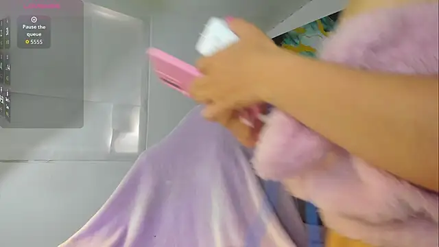 Barbieteeen online show from January 9, 2026, 4:36 pm