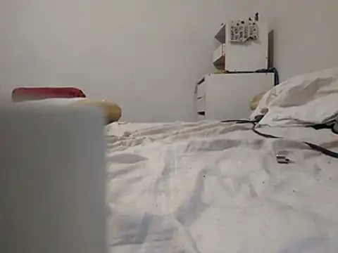 Snapshot of jjLARAY chatting on February 16, 2026, 7:29 am jjLARAY online show from February 16, 2026, 7:29 am