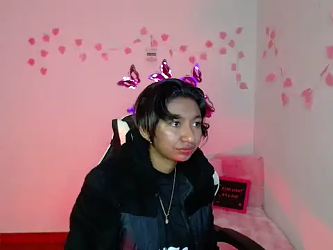 amber  666 online show from October 19, 2025, 11:51 pm