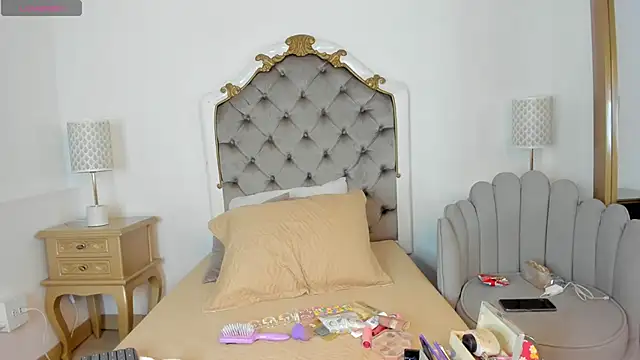 mary joseph online show from November 7, 2025, 8:13 pm