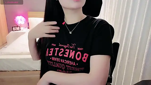 Xuka2594 online show from March 27, 2026, 6:11 am