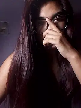 Snapshot of alisaram chatting on October 13, 2025, 8:32 pm alisaram online show from October 13, 2025, 8:32 pm