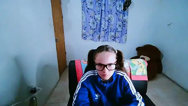 SweetRabbit29 online show from July 11, 2026, 11:05 pm