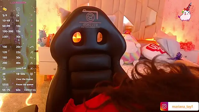 MARIANA TAY1 online show from February 15, 2026, 3:29 am