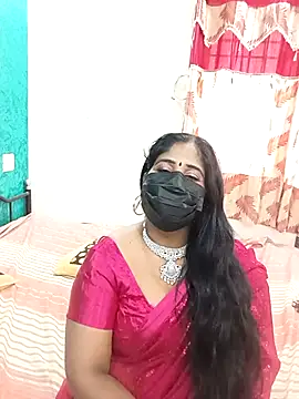 tamil-aunt online show from October 12, 2025, 5:53 am