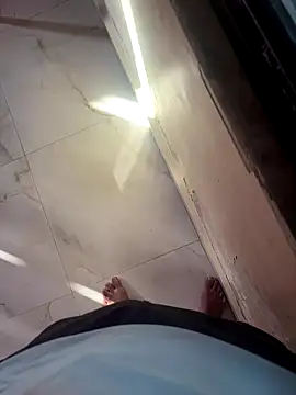 Snapshot of umaaNorth chatting on November 17, 2025, 10:52 am umaaNorth online show from November 17, 2025, 10:52 am