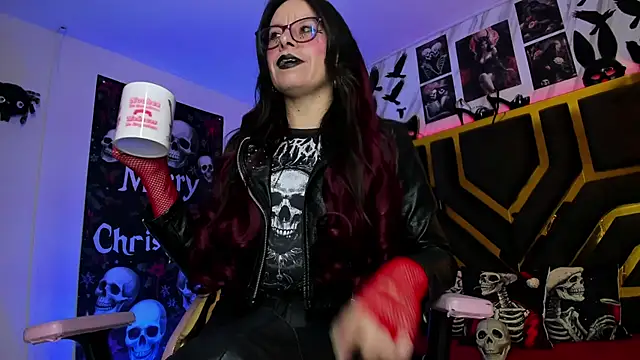 Evangelinejoness  online show from December 22, 2025, 11:43 am