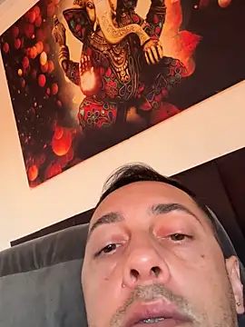 Pierry tchunay online show from October 15, 2025, 9:06 am