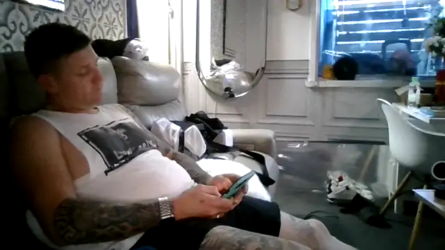 Snapshot of jayylizz69 chatting on February 20, 2026, 7:54 am jayylizz69 online show from February 20, 2026, 7:54 am